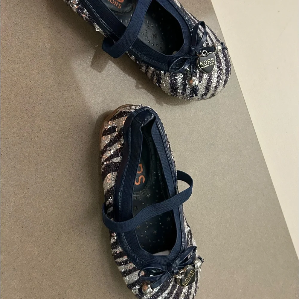 KORS Michael Kors Kids Navy and Silver Sequin Flats 9